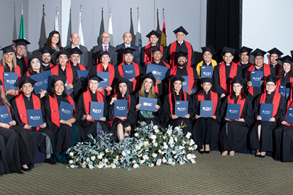 Spanish diplomats in Mexico celebrate UNIB's prestige at a diploma ceremony for 45 scholarship holders 